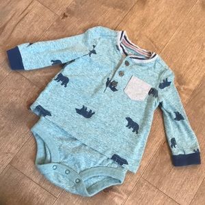 Baby b’gosh onesie long sleeve bear 🐻 print